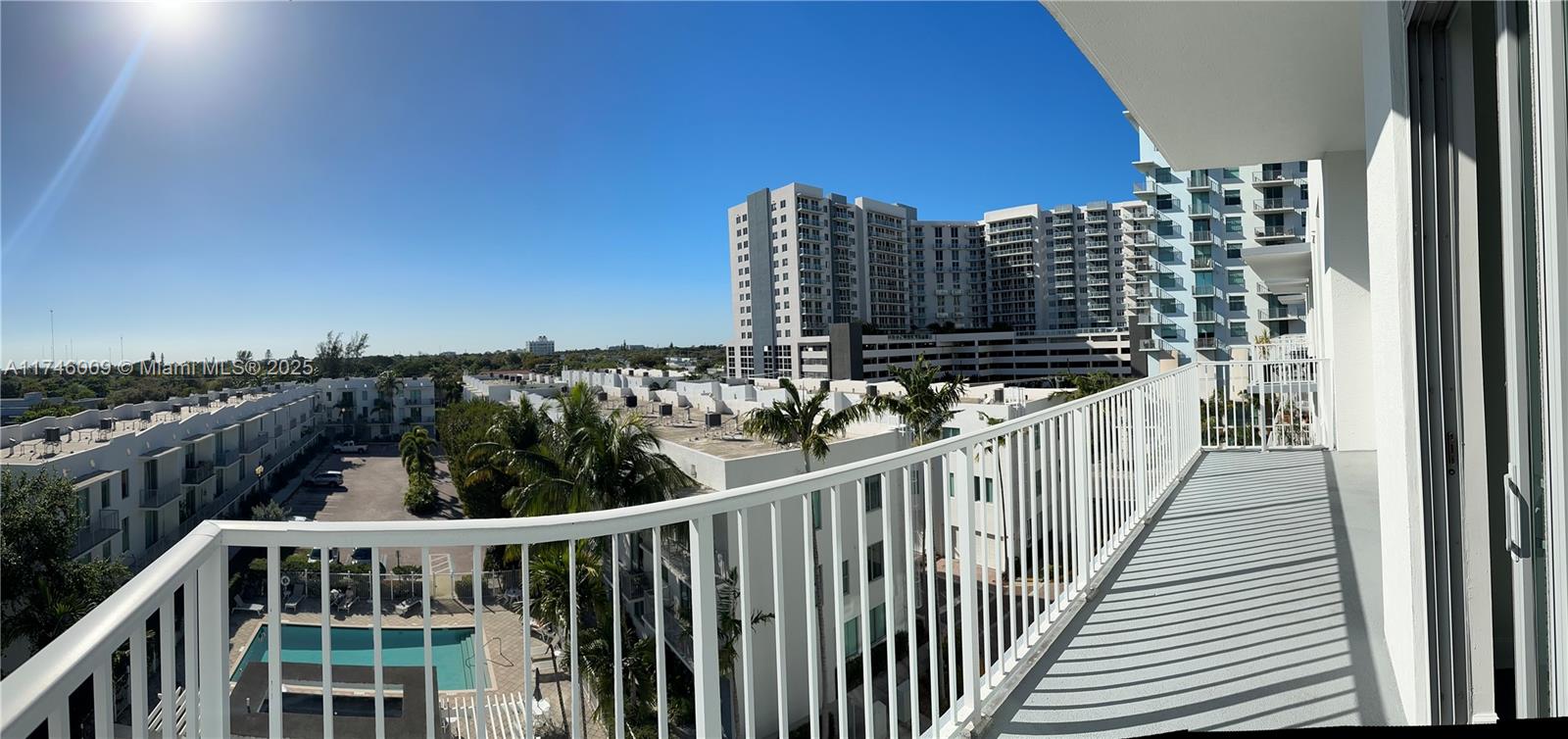 LOFTS AT HOLLYWOOD STATIO - Residential Lease