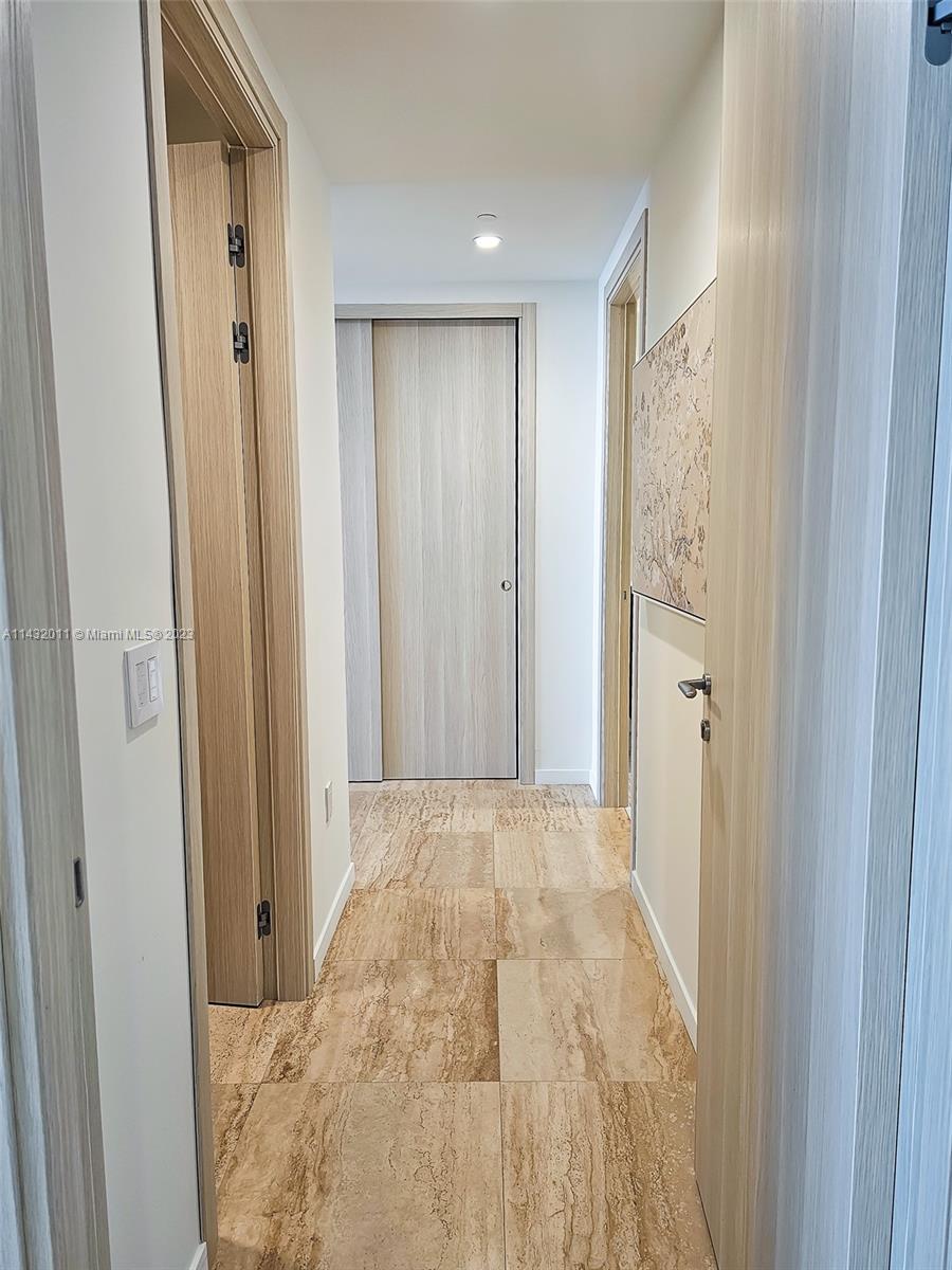 BRICKELL FLATIRON CONDO - Residential Lease