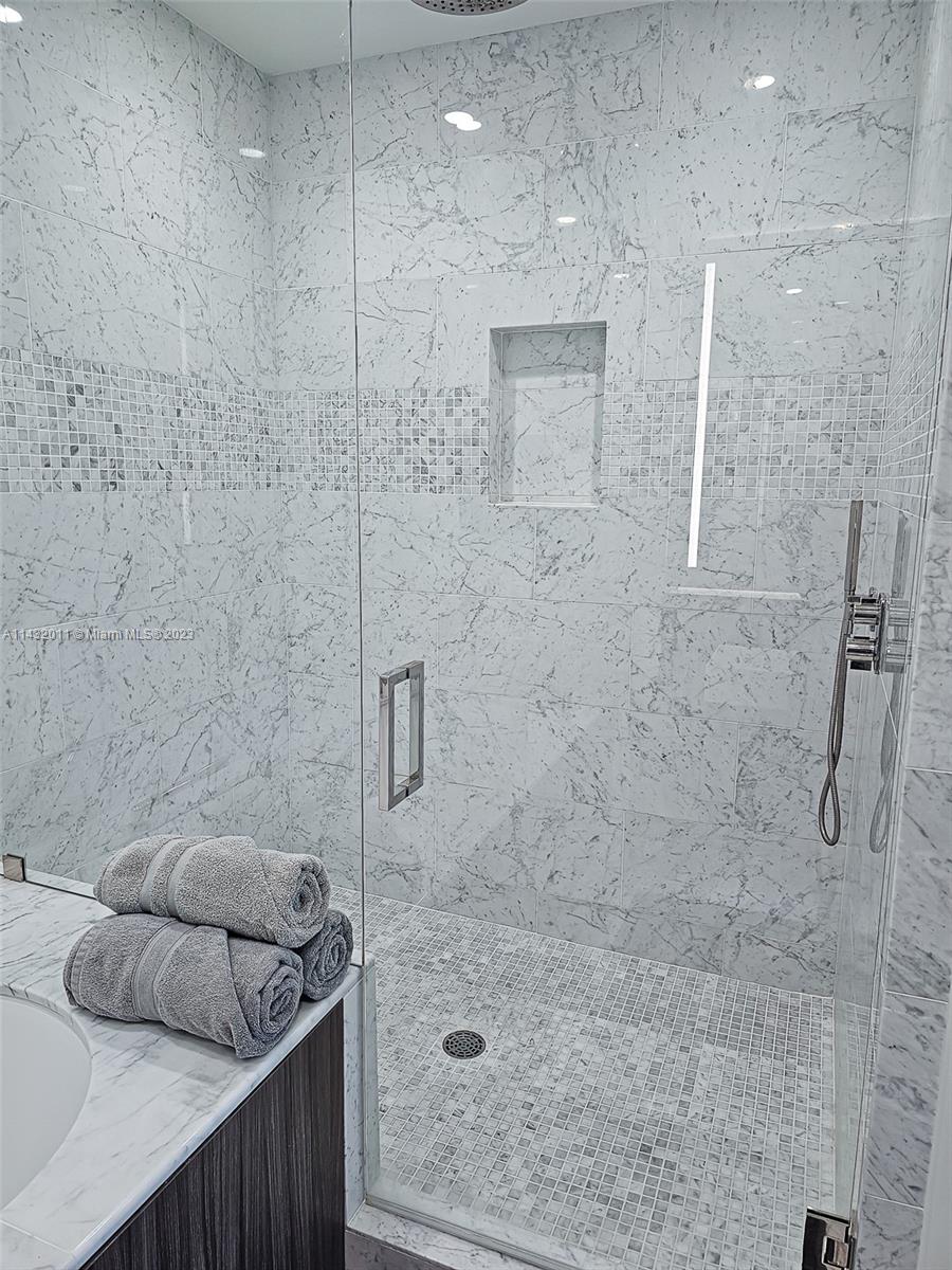BRICKELL FLATIRON CONDO - Residential Lease
