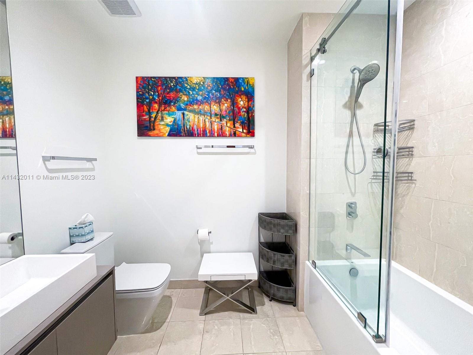 BRICKELL FLATIRON CONDO - Residential Lease