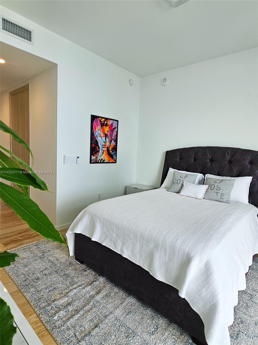 BRICKELL FLATIRON CONDO - Residential Lease