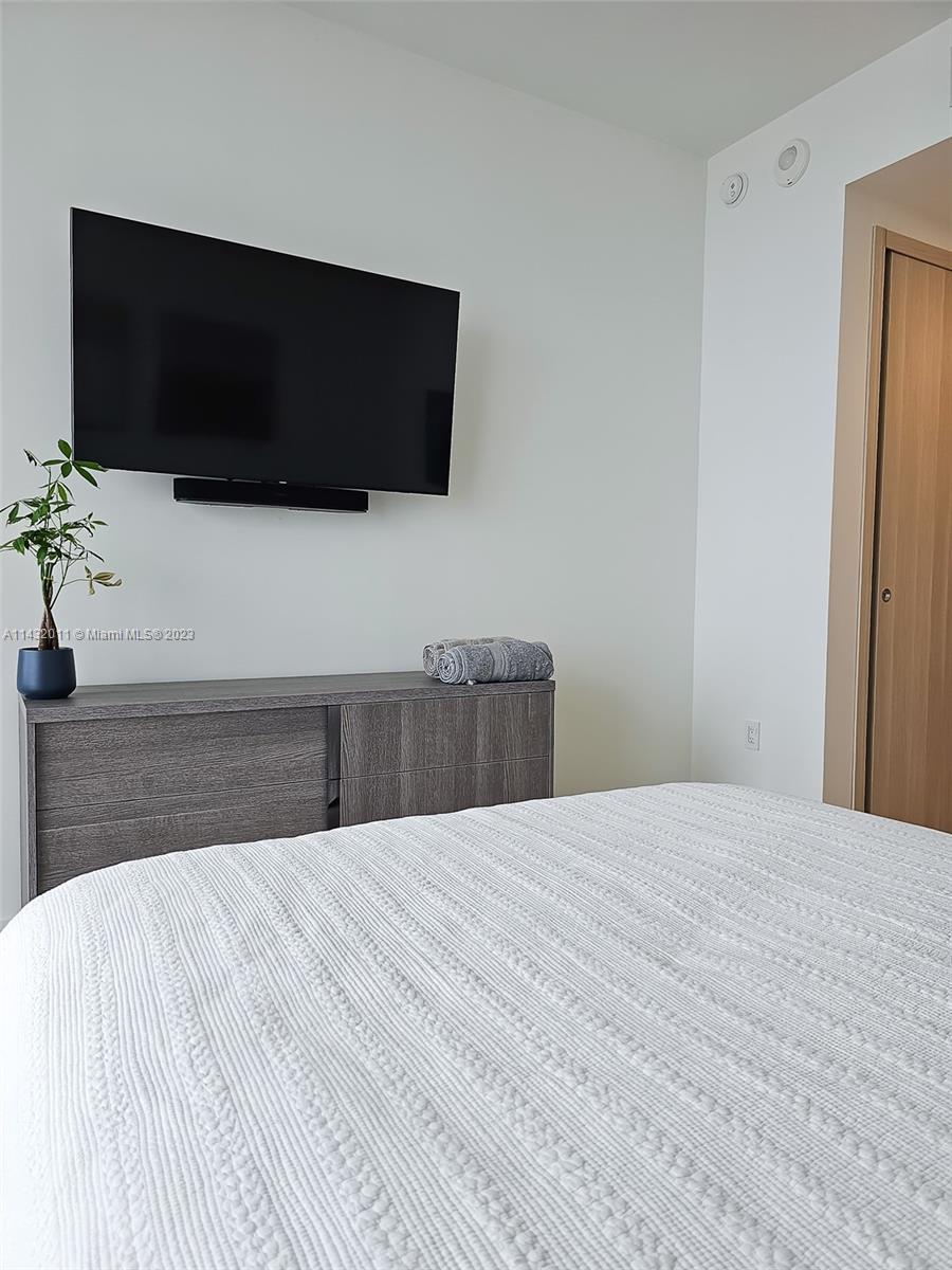 BRICKELL FLATIRON CONDO - Residential Lease