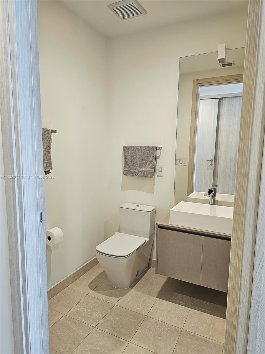 BRICKELL FLATIRON CONDO - Residential Lease