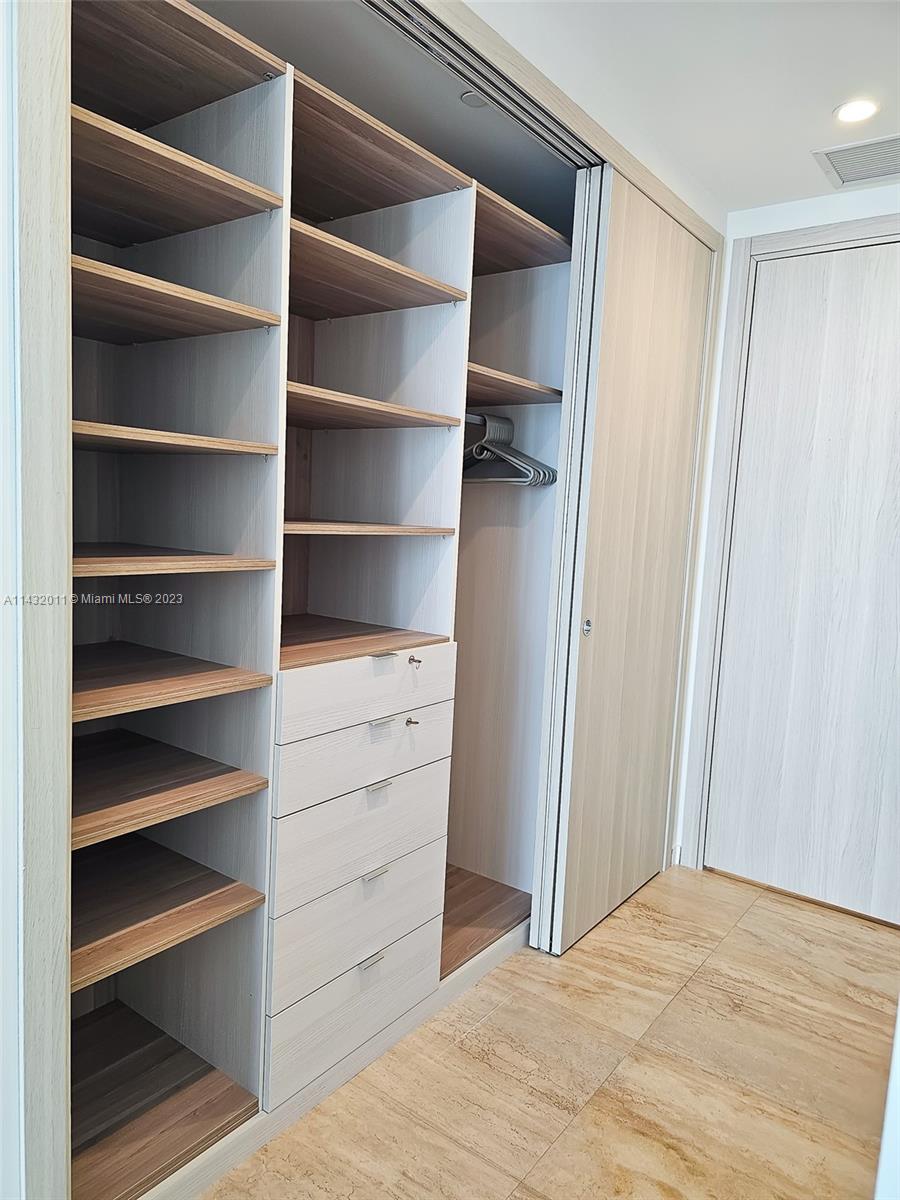 BRICKELL FLATIRON CONDO - Residential Lease