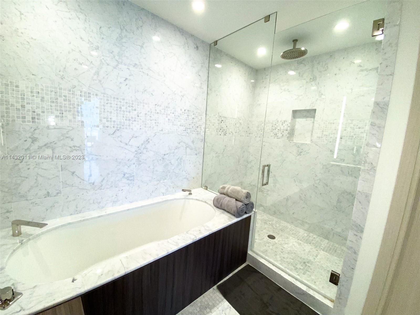 BRICKELL FLATIRON CONDO - Residential Lease