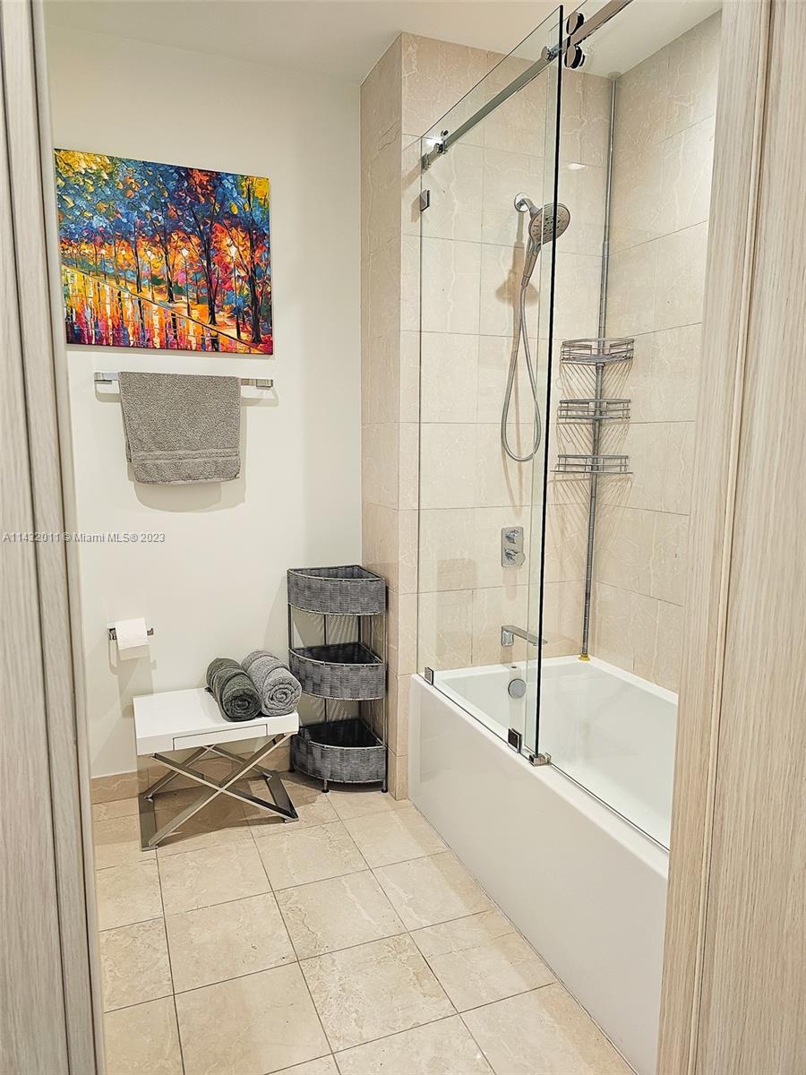 BRICKELL FLATIRON CONDO - Residential Lease