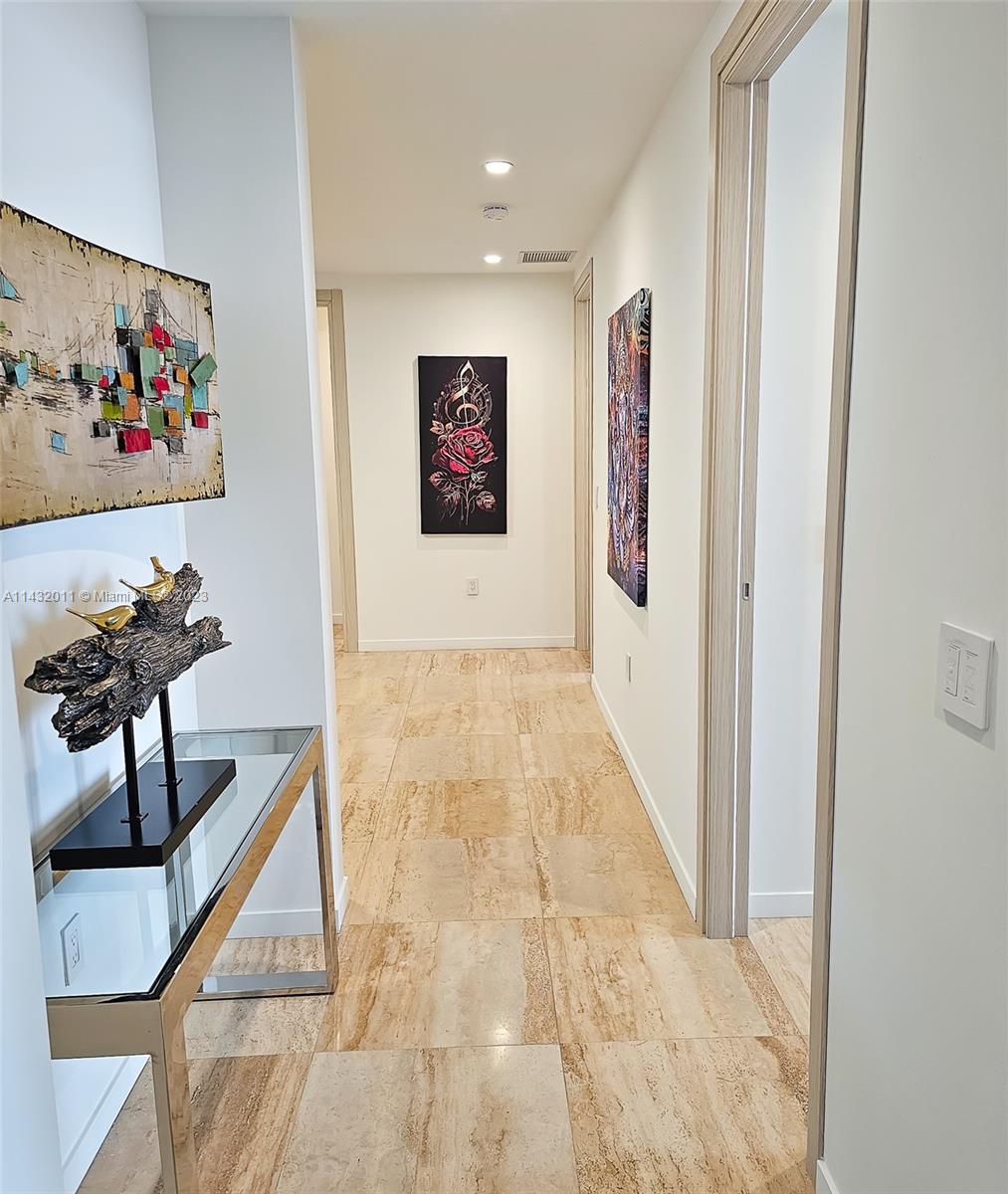 BRICKELL FLATIRON CONDO - Residential Lease