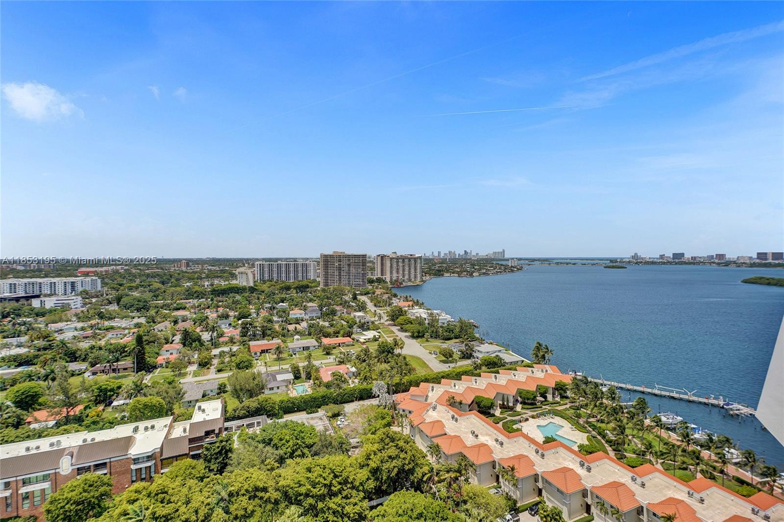 THE TOWERS OF QUAYSIDE CO - Residential