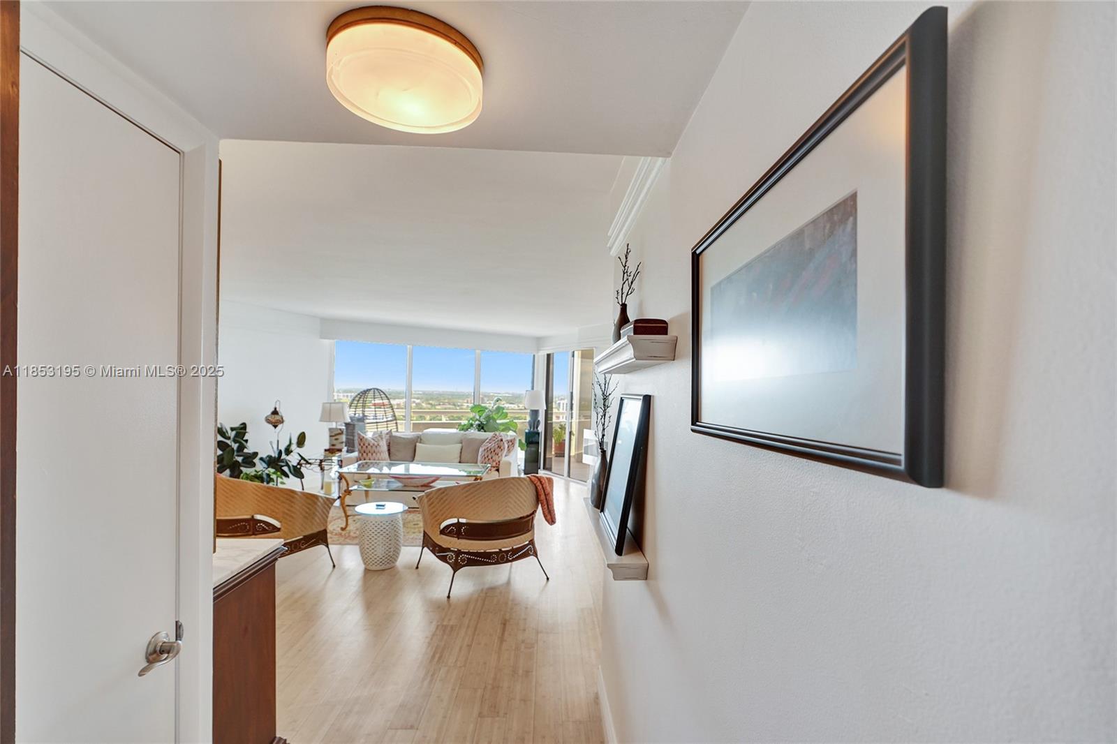 THE TOWERS OF QUAYSIDE CO - Residential