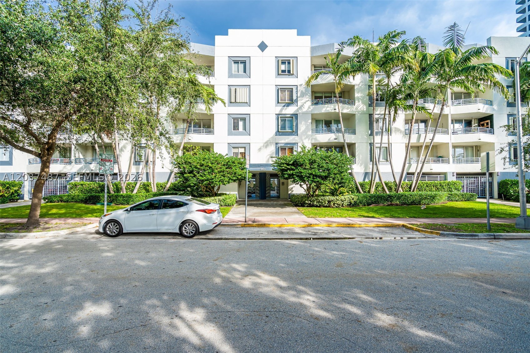 THE SAILS CONDO - Residential