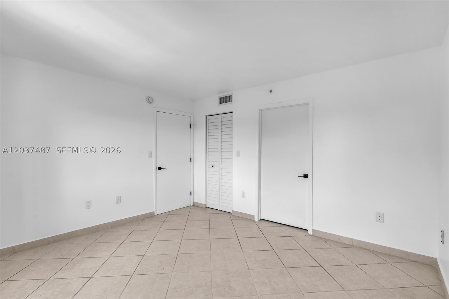 THE SAILS CONDO - Residential
