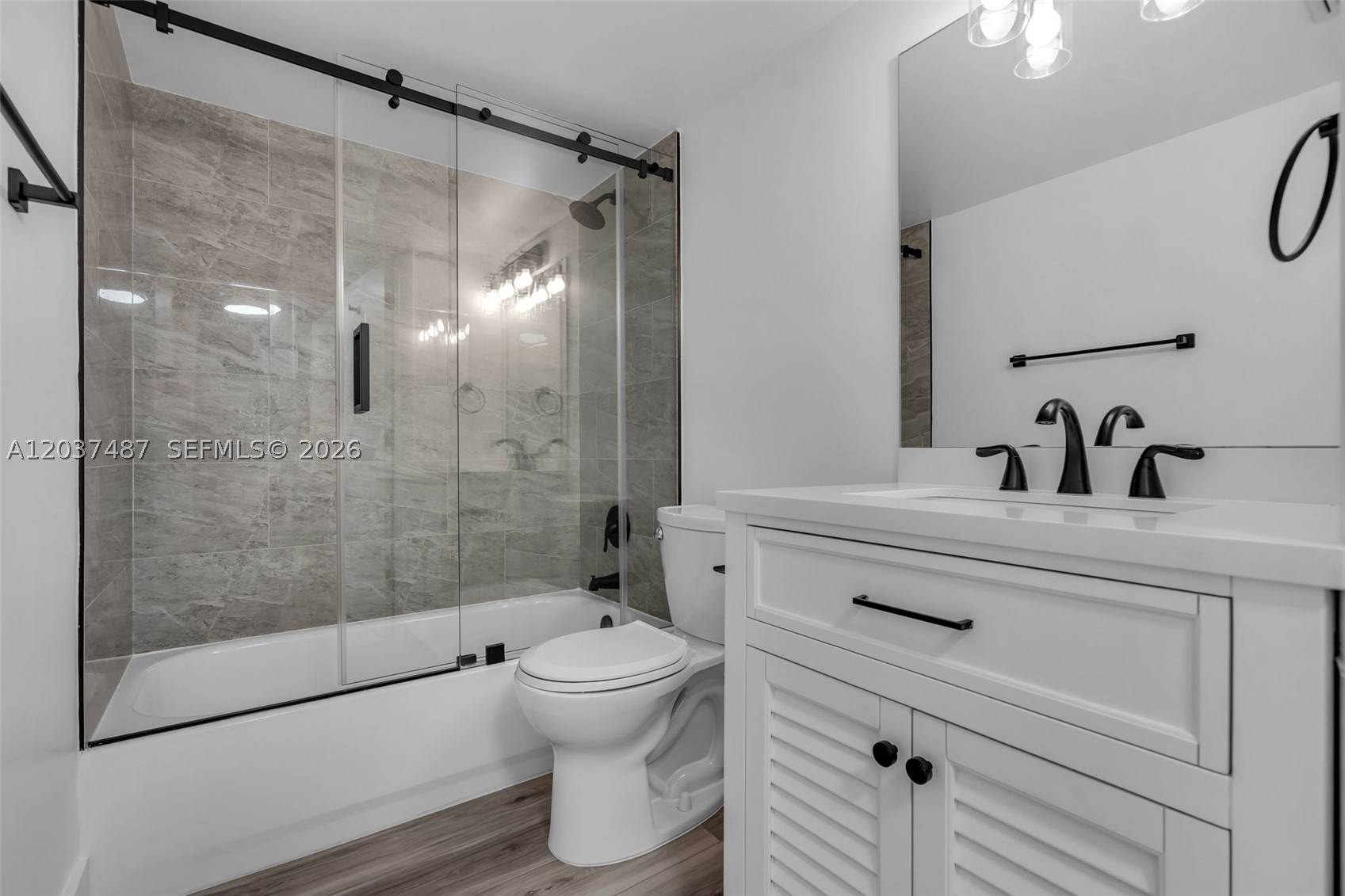 THE SAILS CONDO - Residential