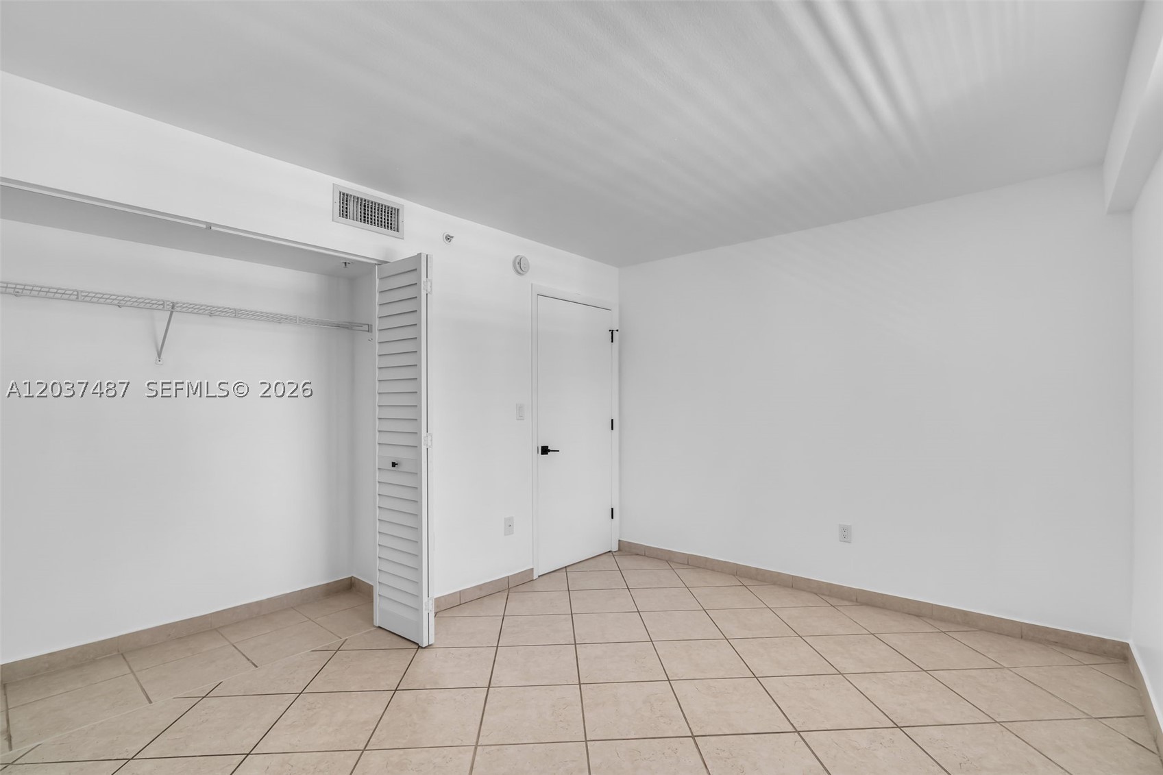 THE SAILS CONDO - Residential