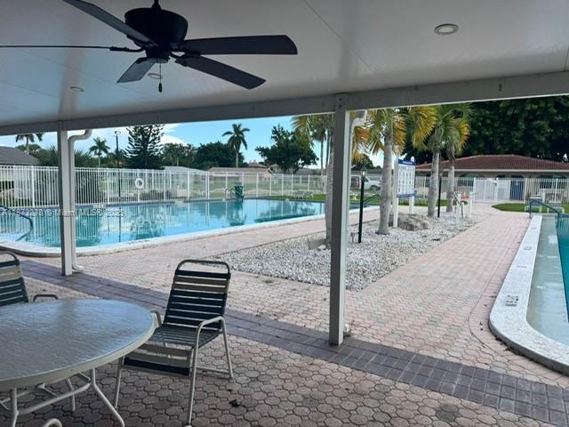 SUNRISE LAKES PHASE 4 - Residential