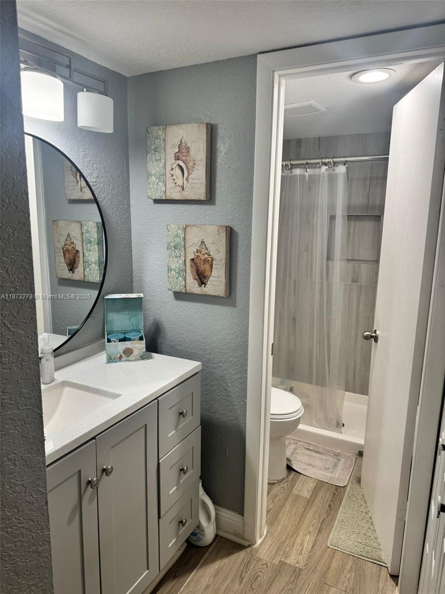 SUNRISE LAKES PHASE 4 - Residential