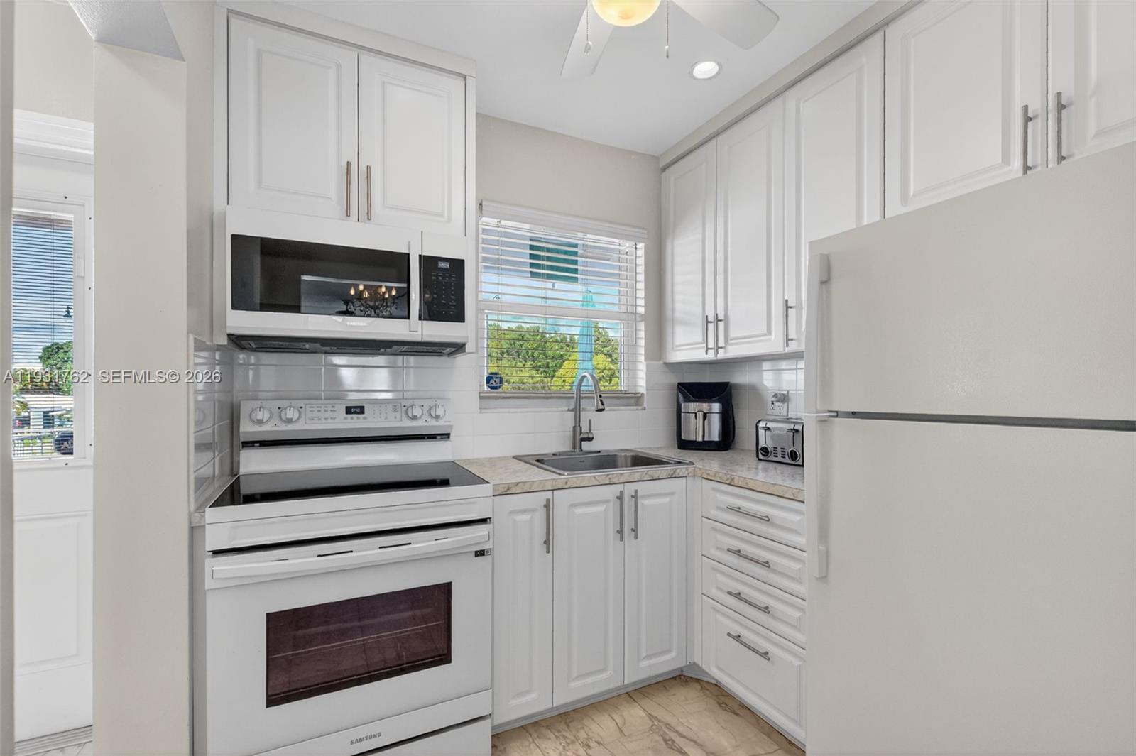 LEISUREVILLE FAIRWAY SIX - Residential
