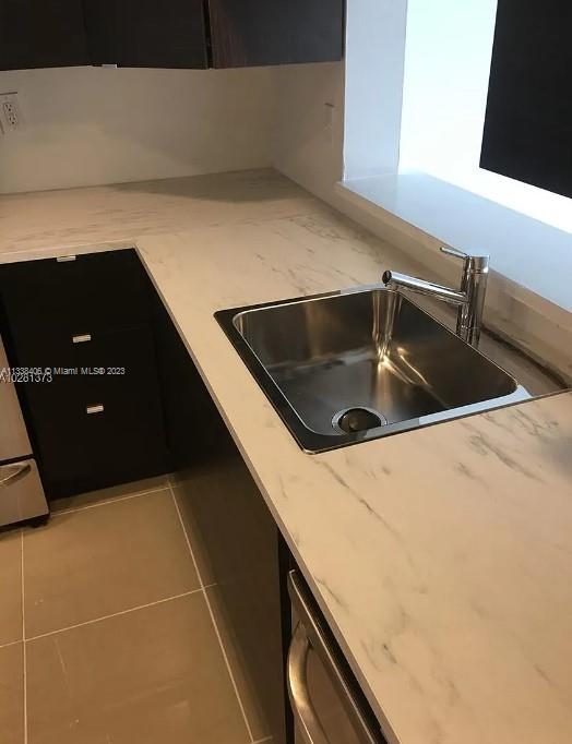 MONTECARLO CONDO - Residential
