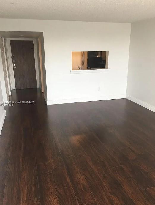MONTECARLO CONDO - Residential