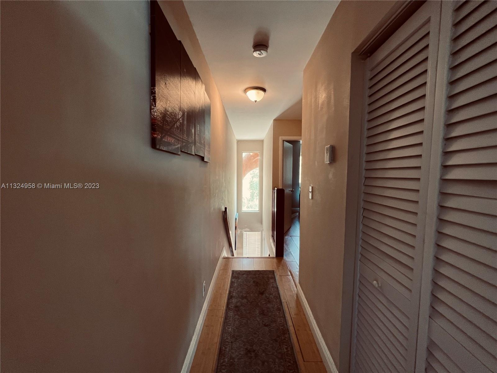 VILLAS AT LAKEVIEW CONDO - Residential