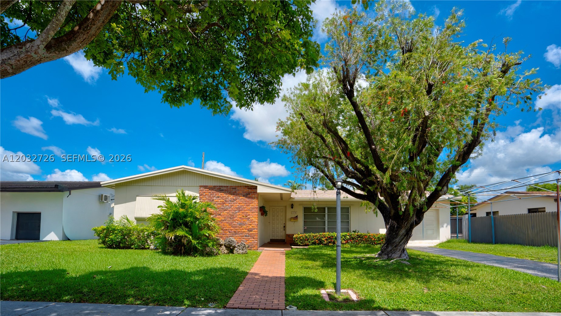 WESTBROOKE - Residential
