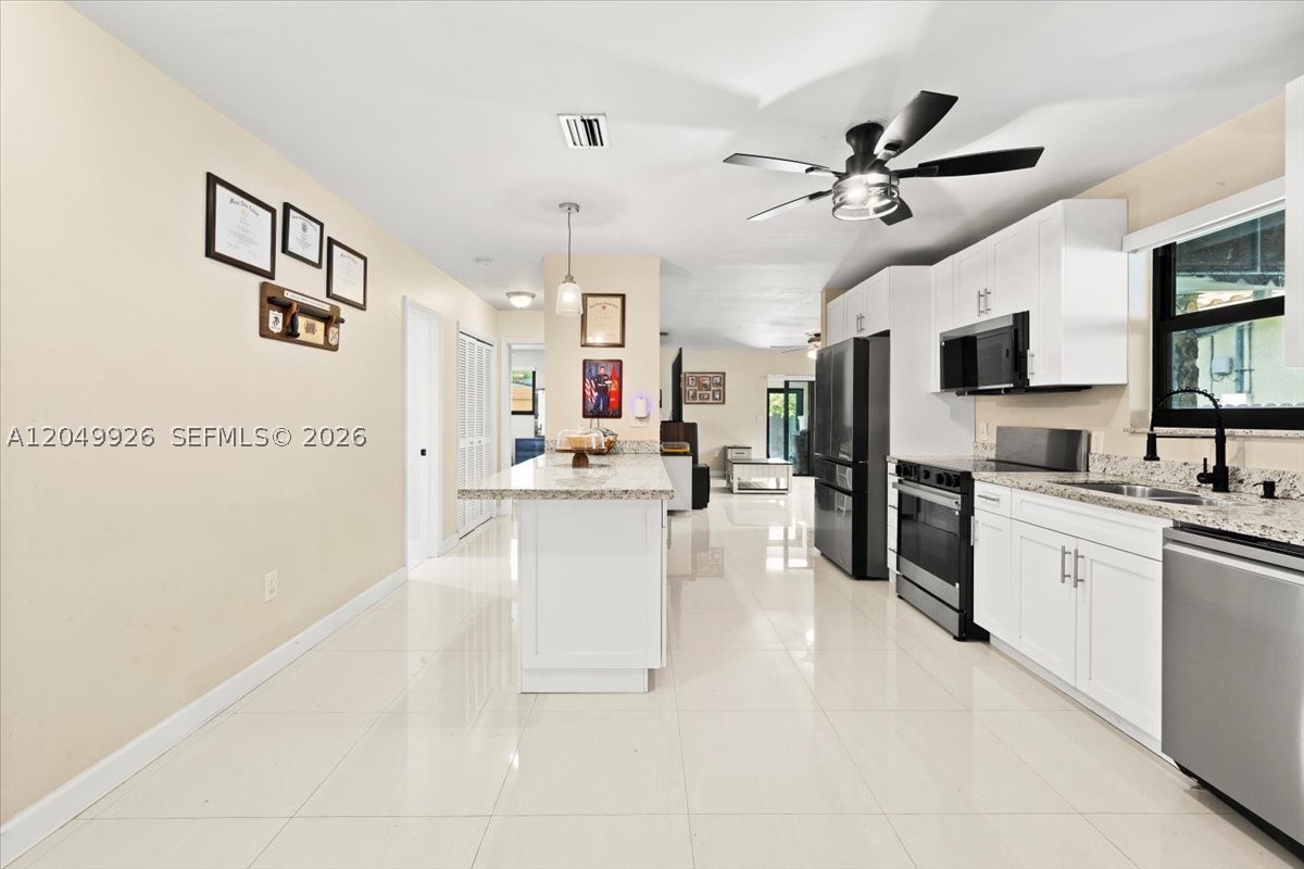 LA PALOMA - Residential
