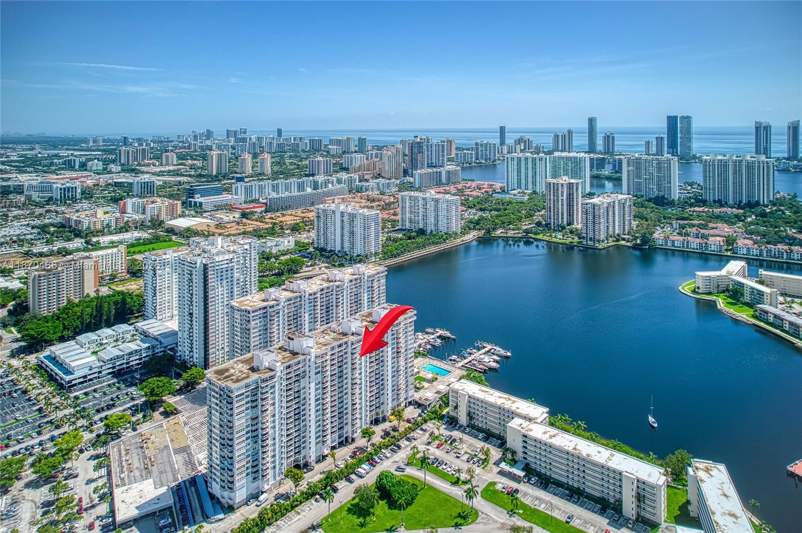 DEL PRADO MARINA - Residential
