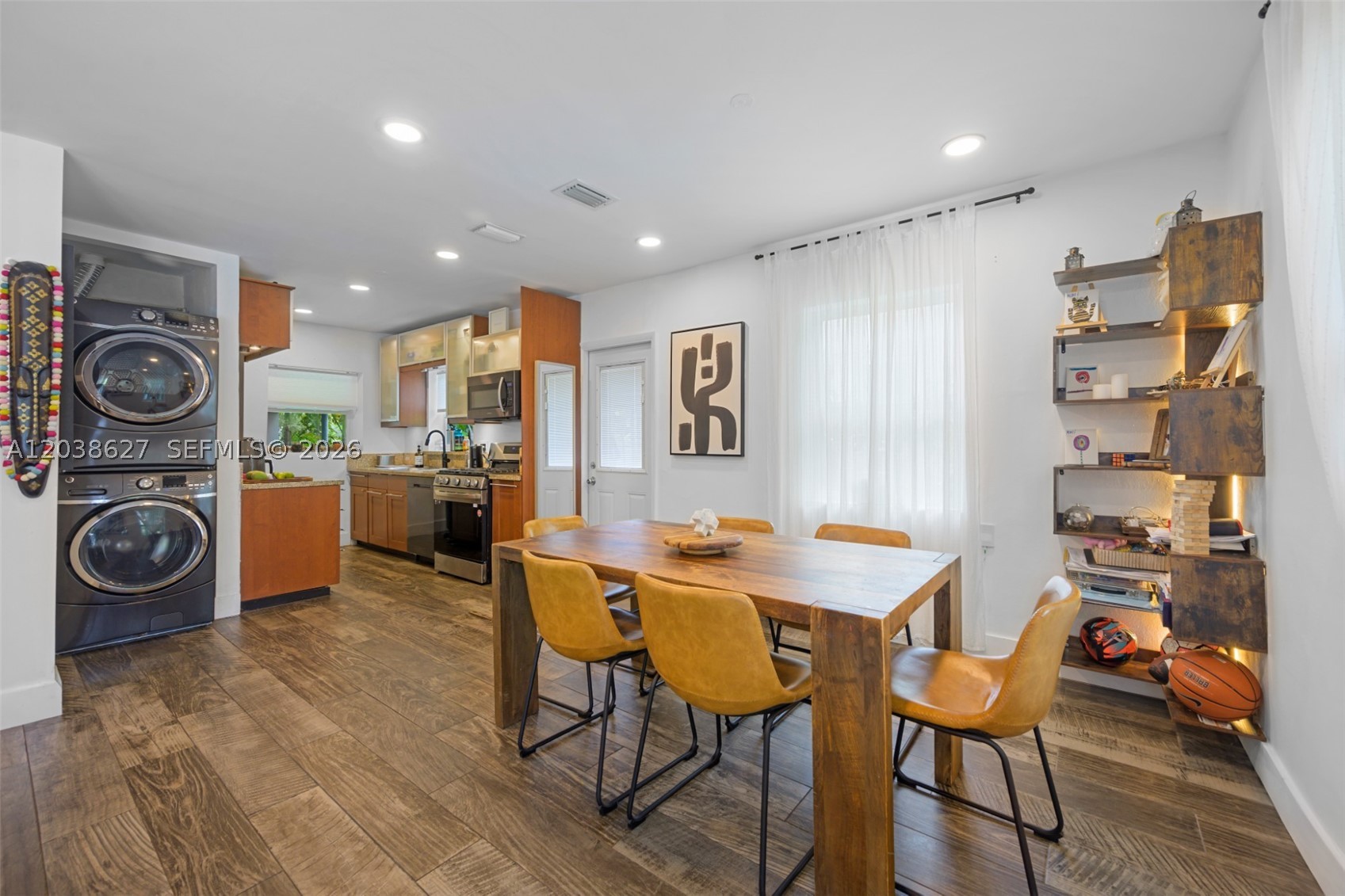SHORECREST - Residential