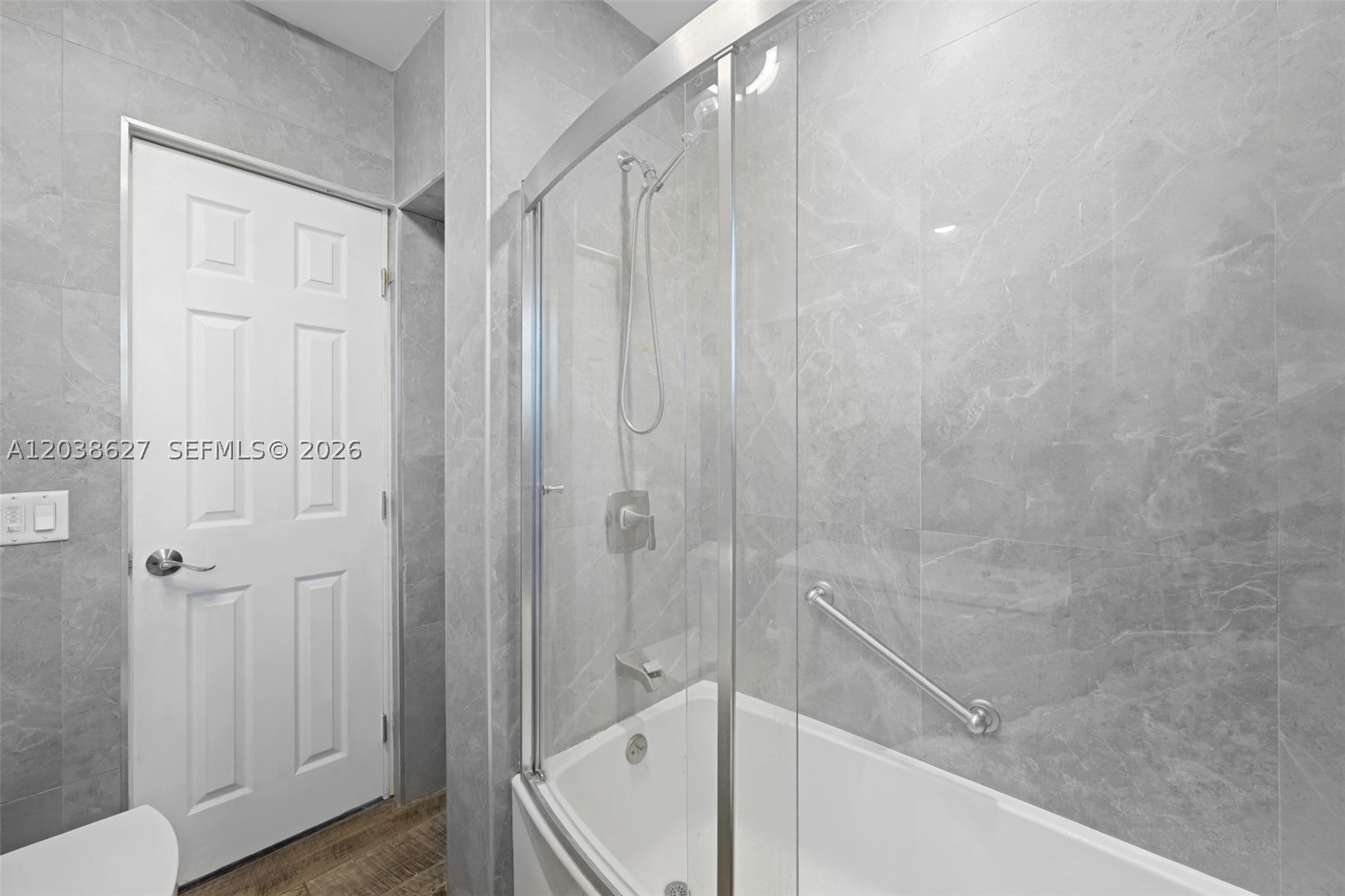 SHORECREST - Residential