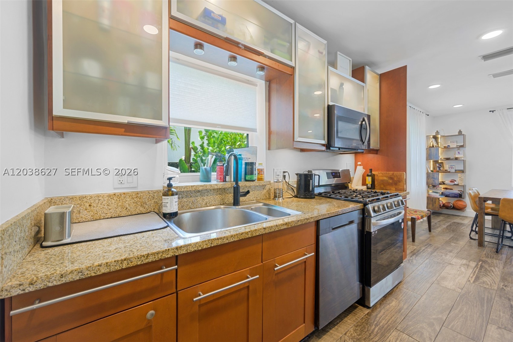 SHORECREST - Residential
