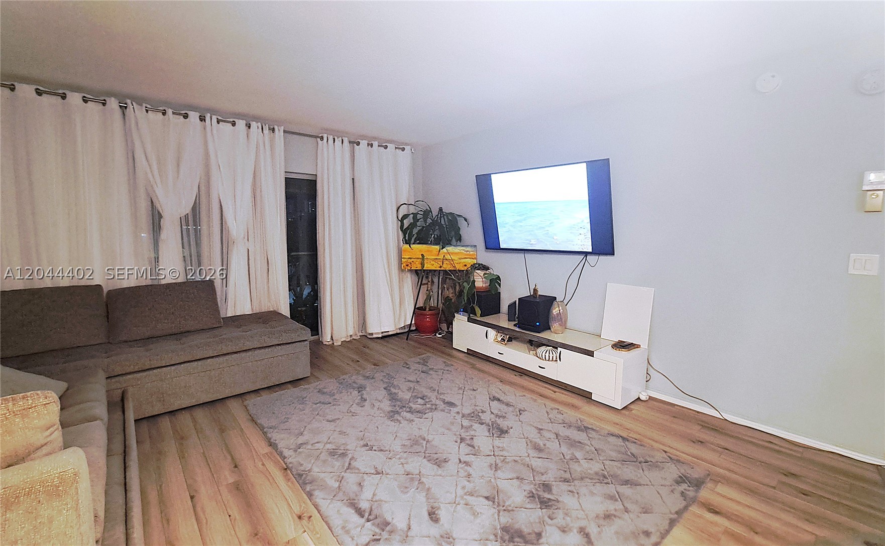 CRYSTAL COVE CONDO - Residential