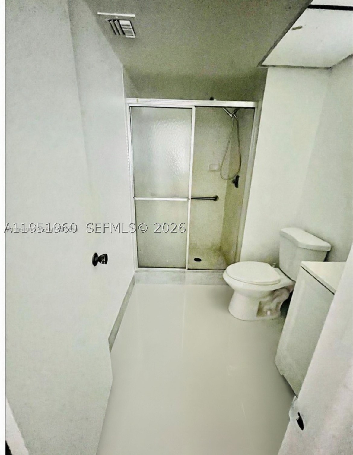 CYPRESS CHASE CONDO NO 5 - Residential