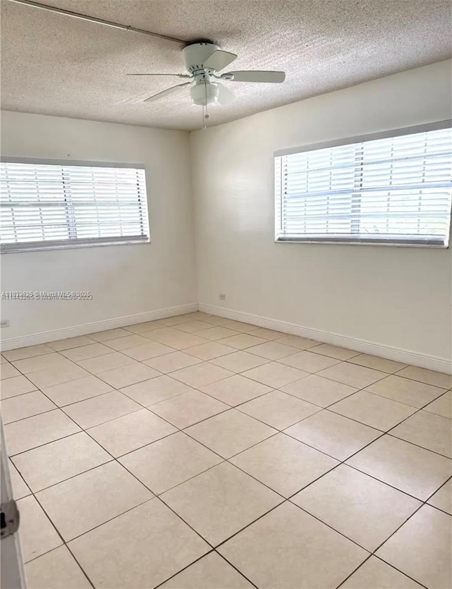 GRANDA DADELAND CONDO - Residential Lease