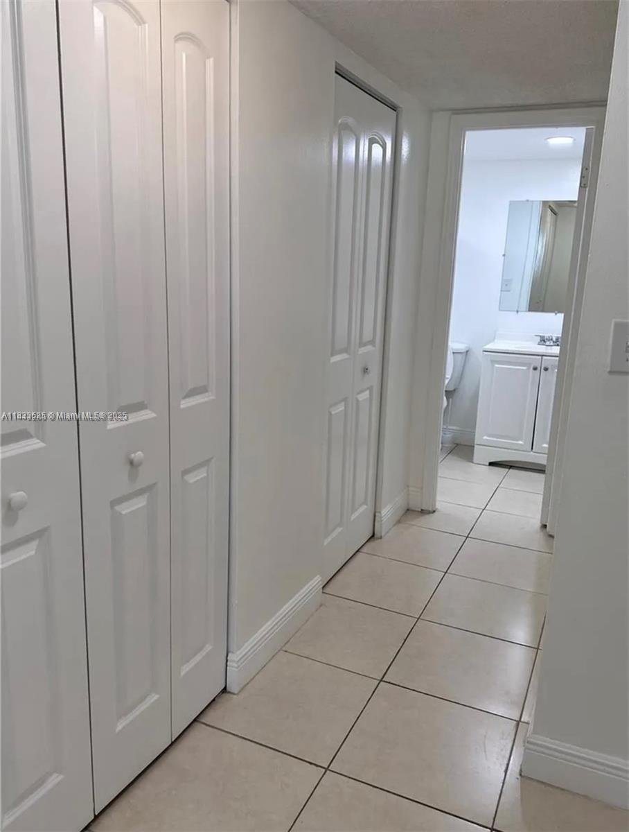 GRANDA DADELAND CONDO - Residential Lease