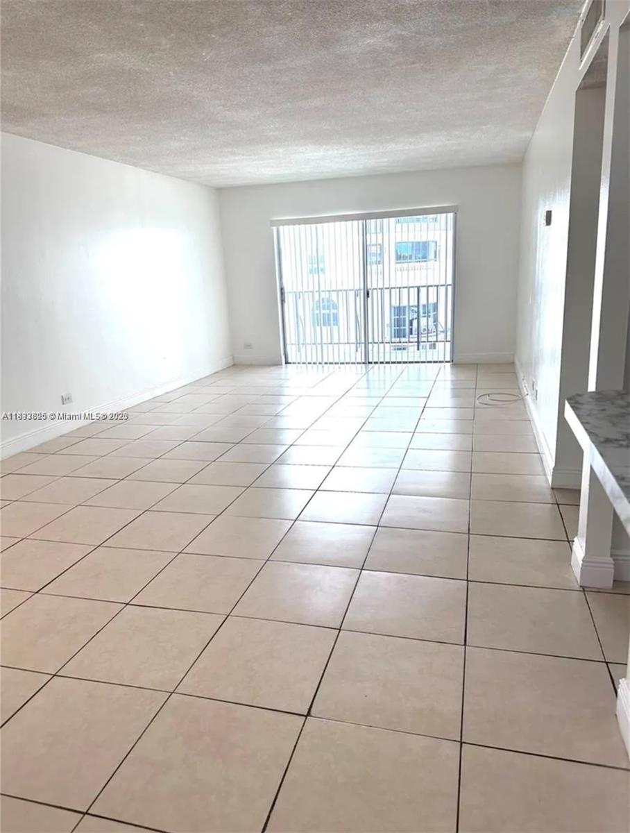 GRANDA DADELAND CONDO - Residential Lease