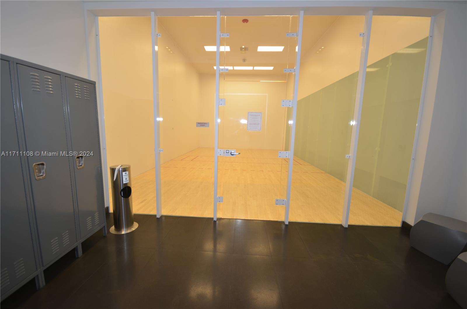 CANVAS CONDO - Residential Lease