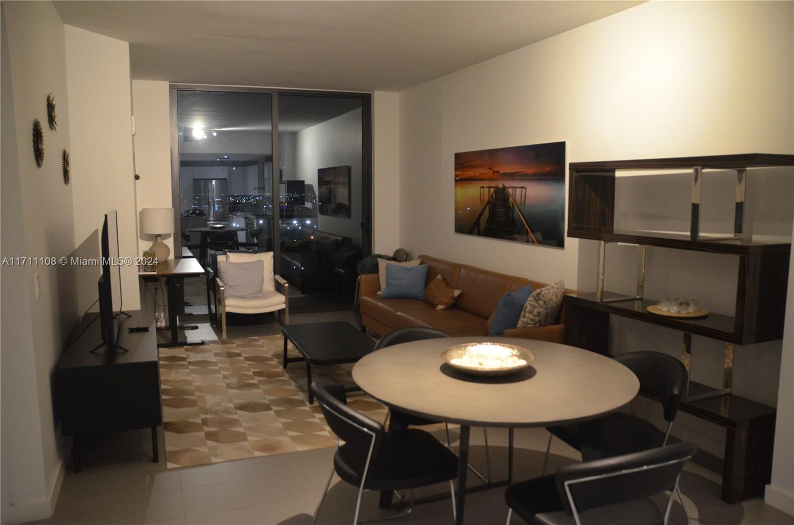 CANVAS CONDO - Residential Lease