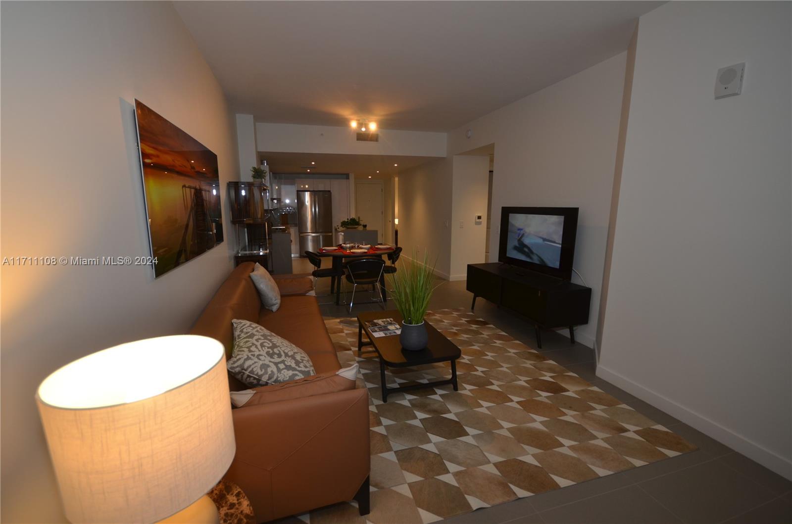 CANVAS CONDO - Residential Lease