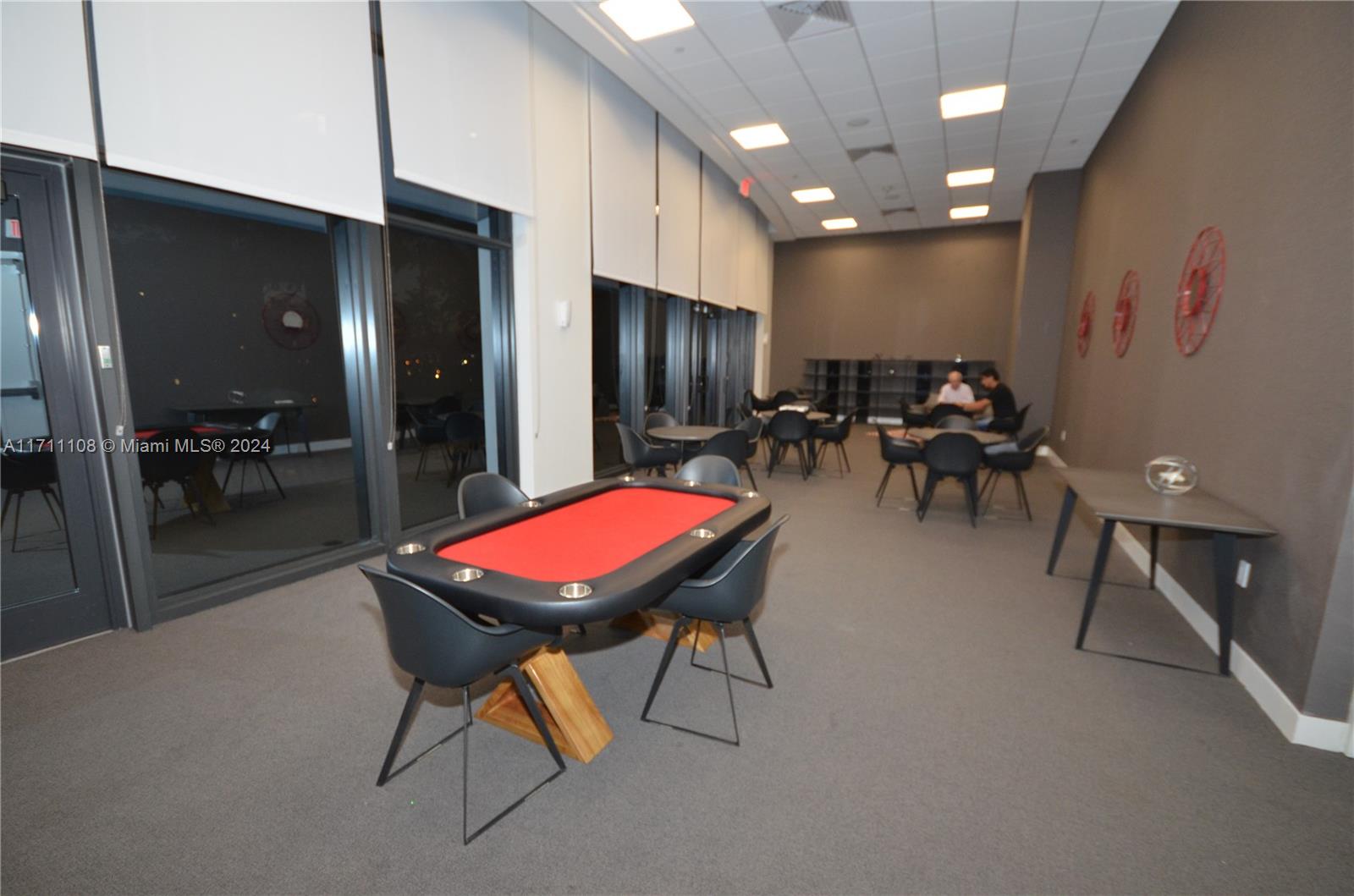 CANVAS CONDO - Residential Lease