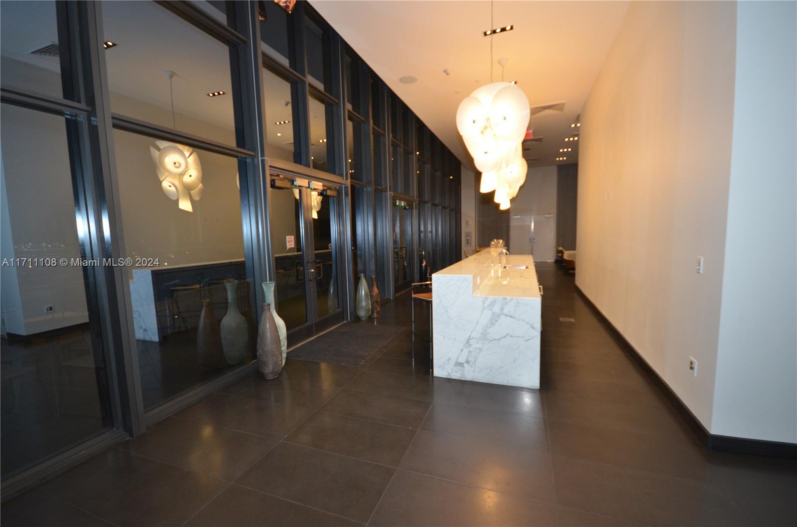 CANVAS CONDO - Residential Lease