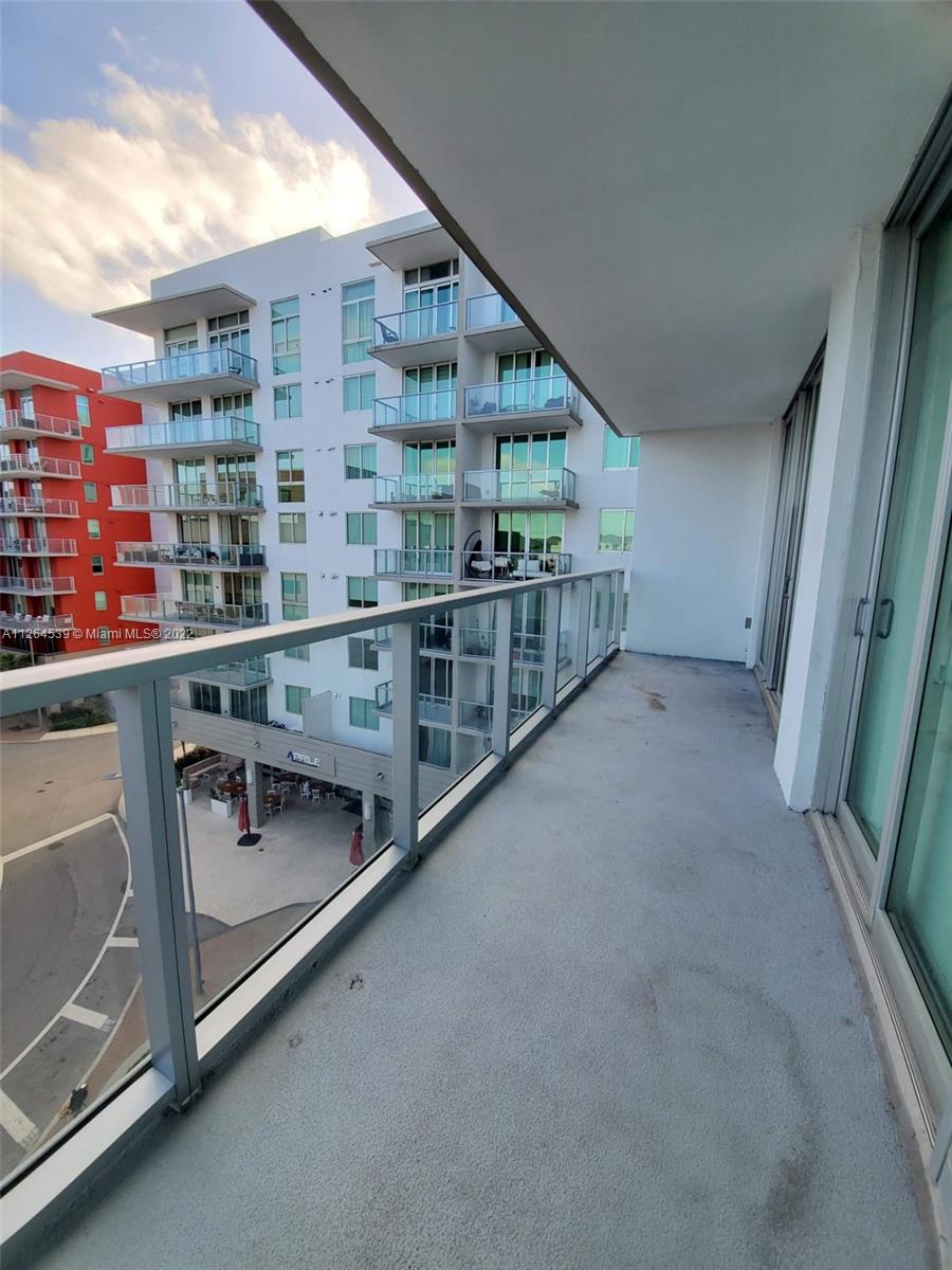 Midtown Doral Cond #2 - Residential Lease