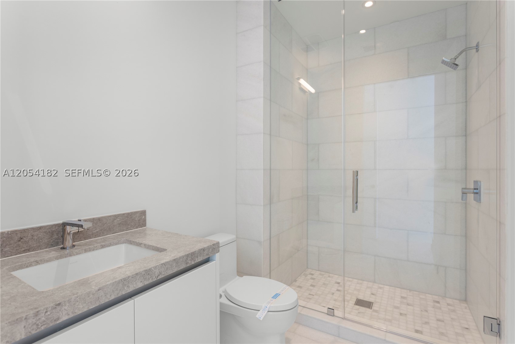UNA RESIDENCES - Residential