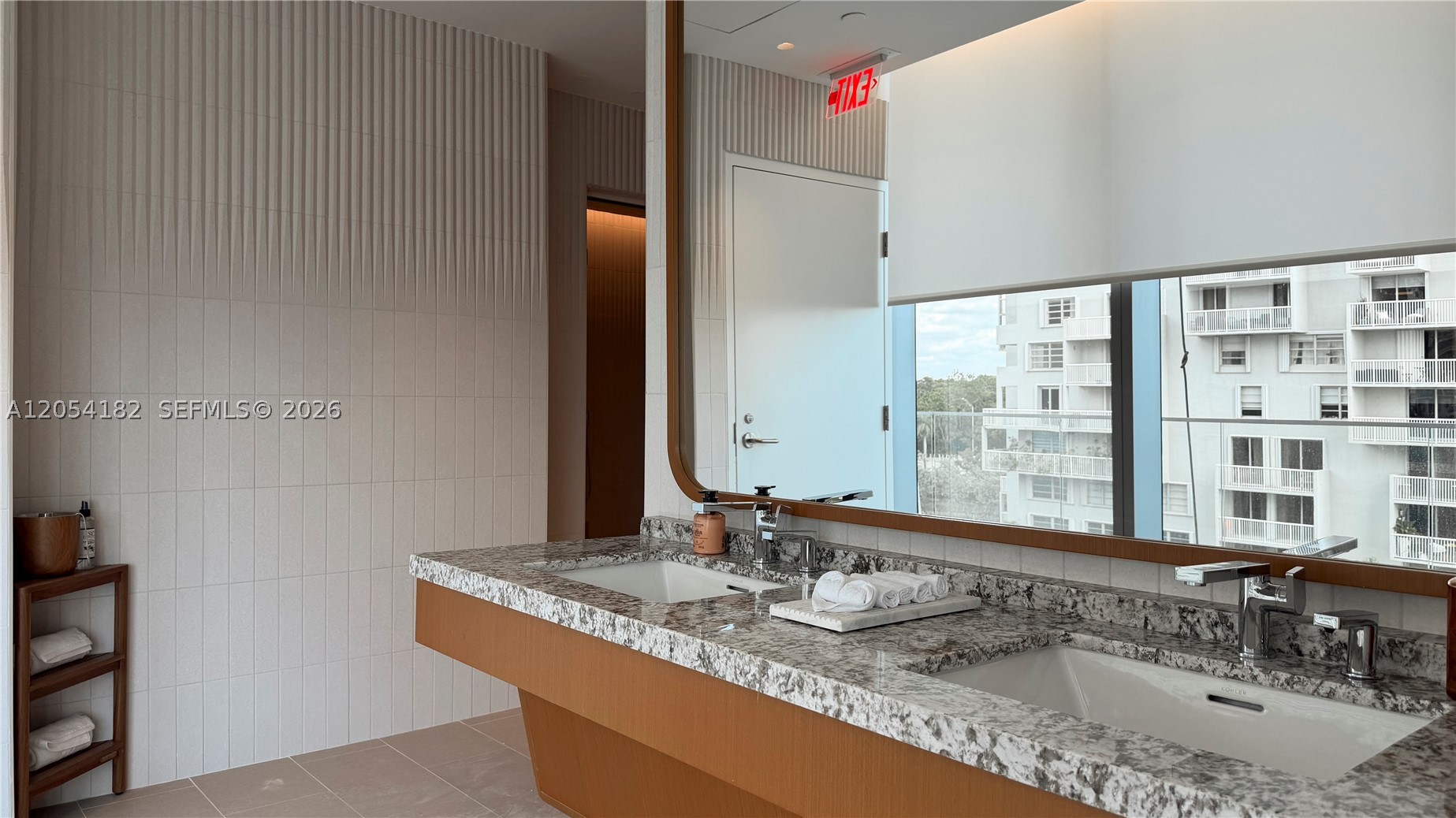 UNA RESIDENCES - Residential