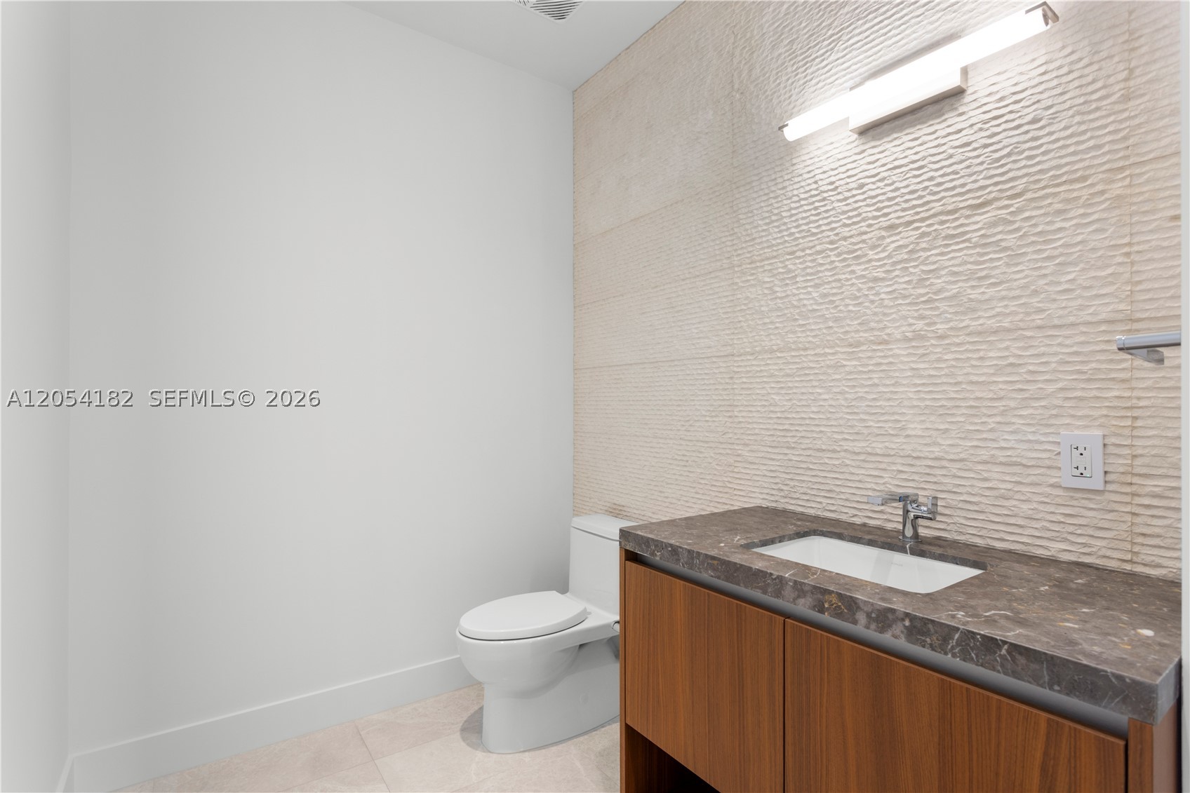 UNA RESIDENCES - Residential