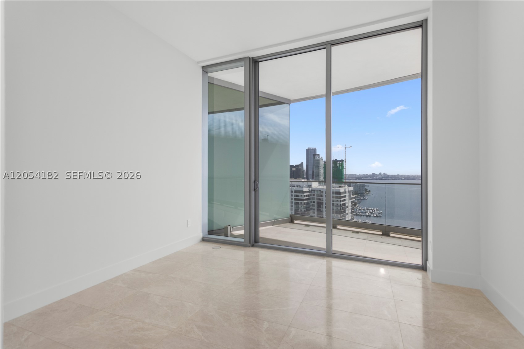 UNA RESIDENCES - Residential