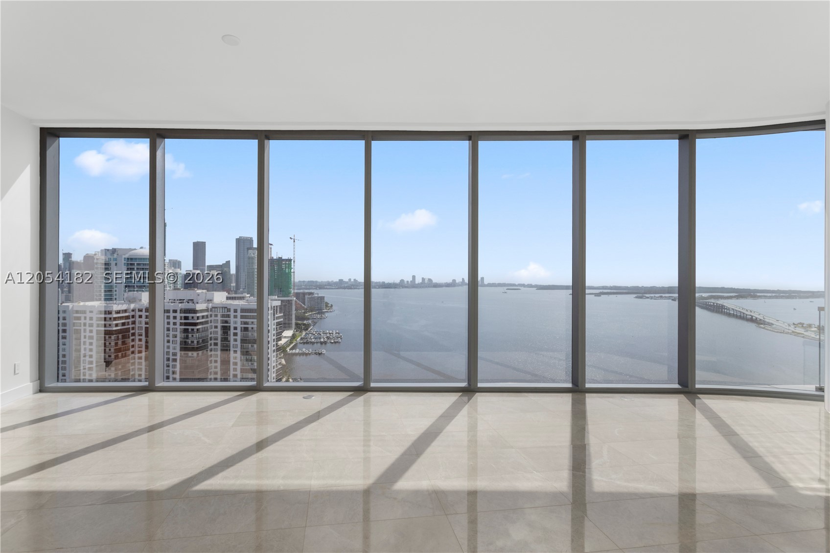 UNA RESIDENCES - Residential