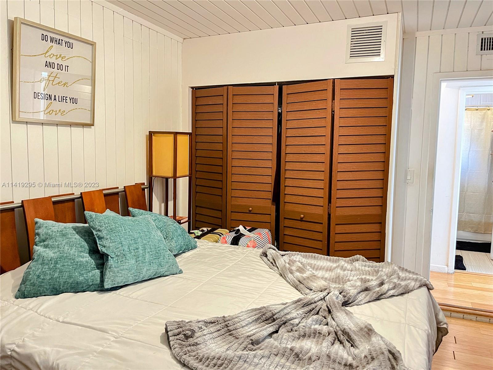 MAINLANDS OF TAMARAC LAKE - Residential Lease
