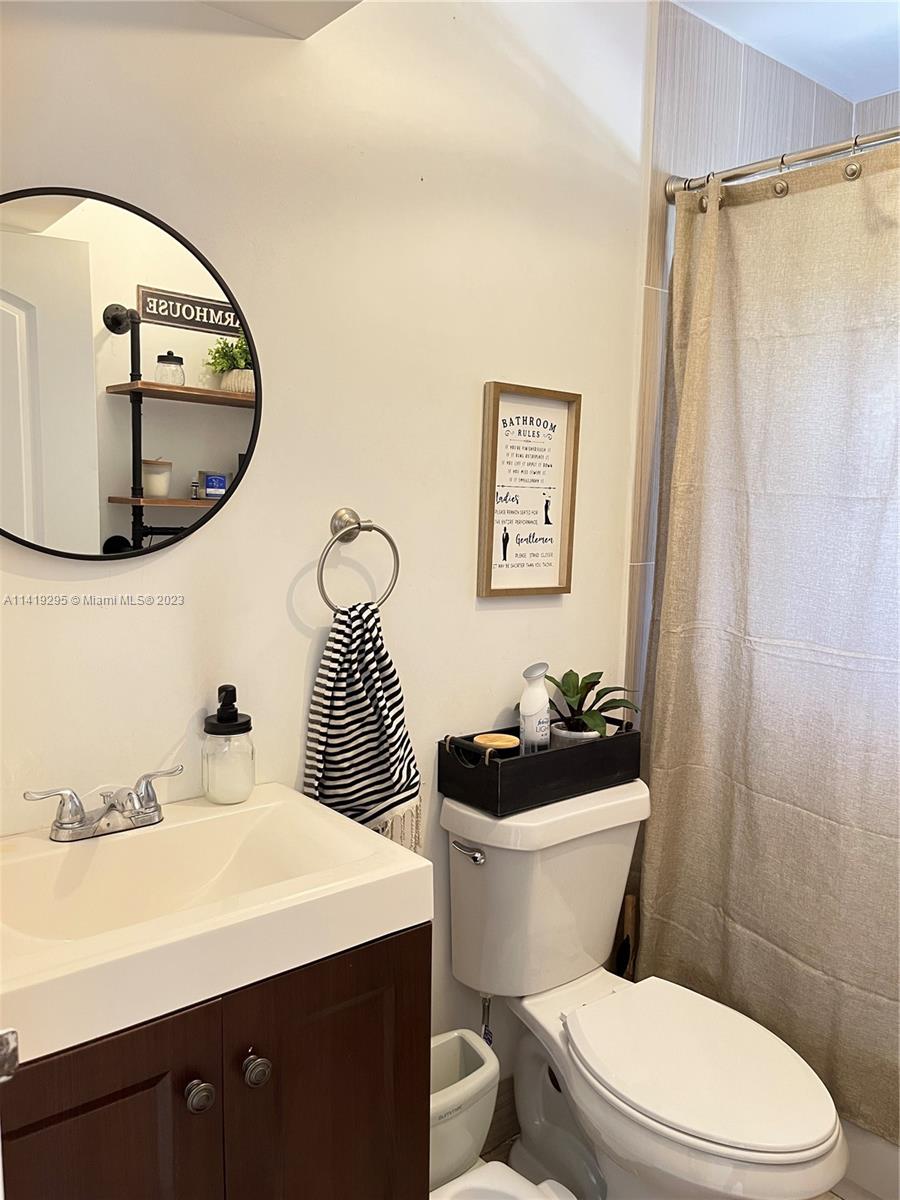 MAINLANDS OF TAMARAC LAKE - Residential Lease
