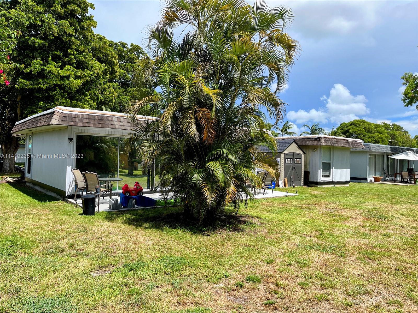 MAINLANDS OF TAMARAC LAKE - Residential Lease