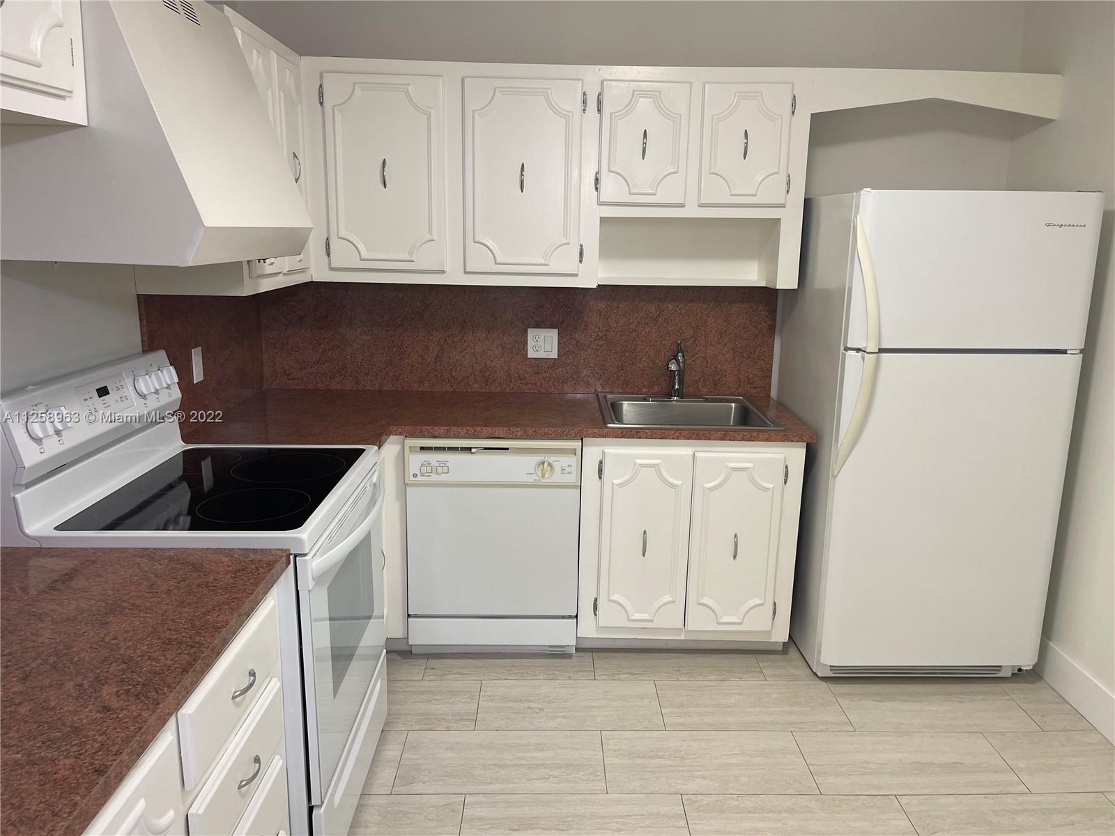 ADMIRALS PORT CONDO WEST - Residential Lease