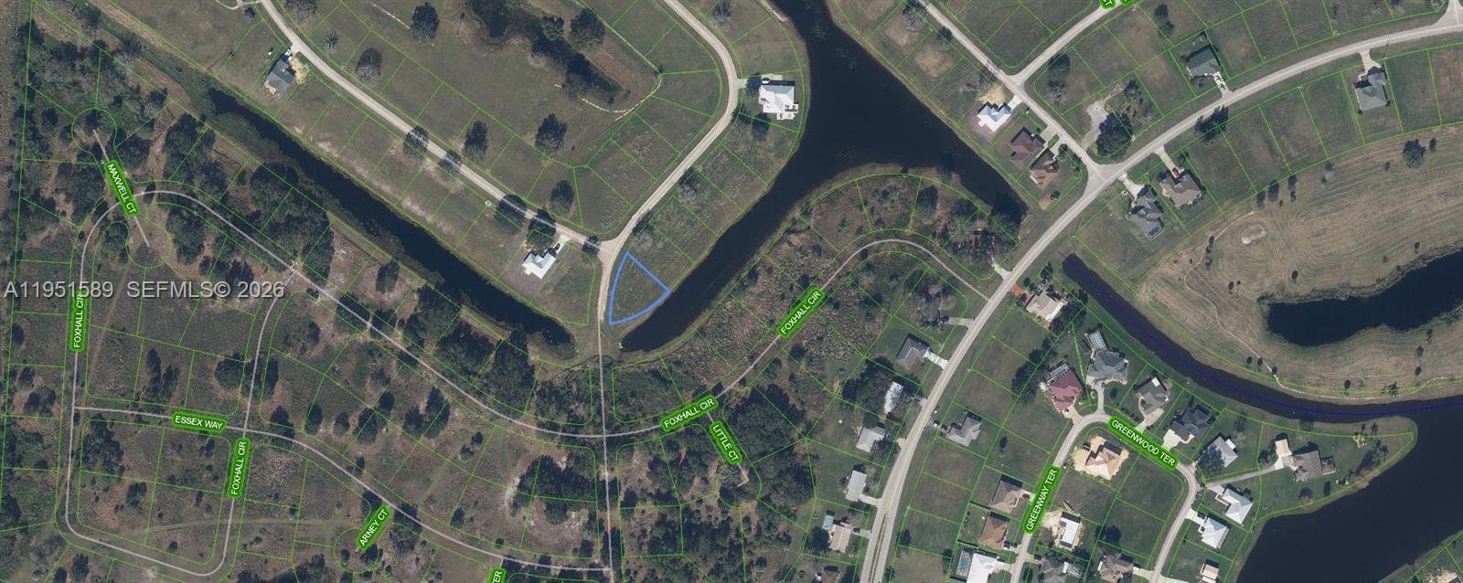 BLUE HERON GOLF - Land